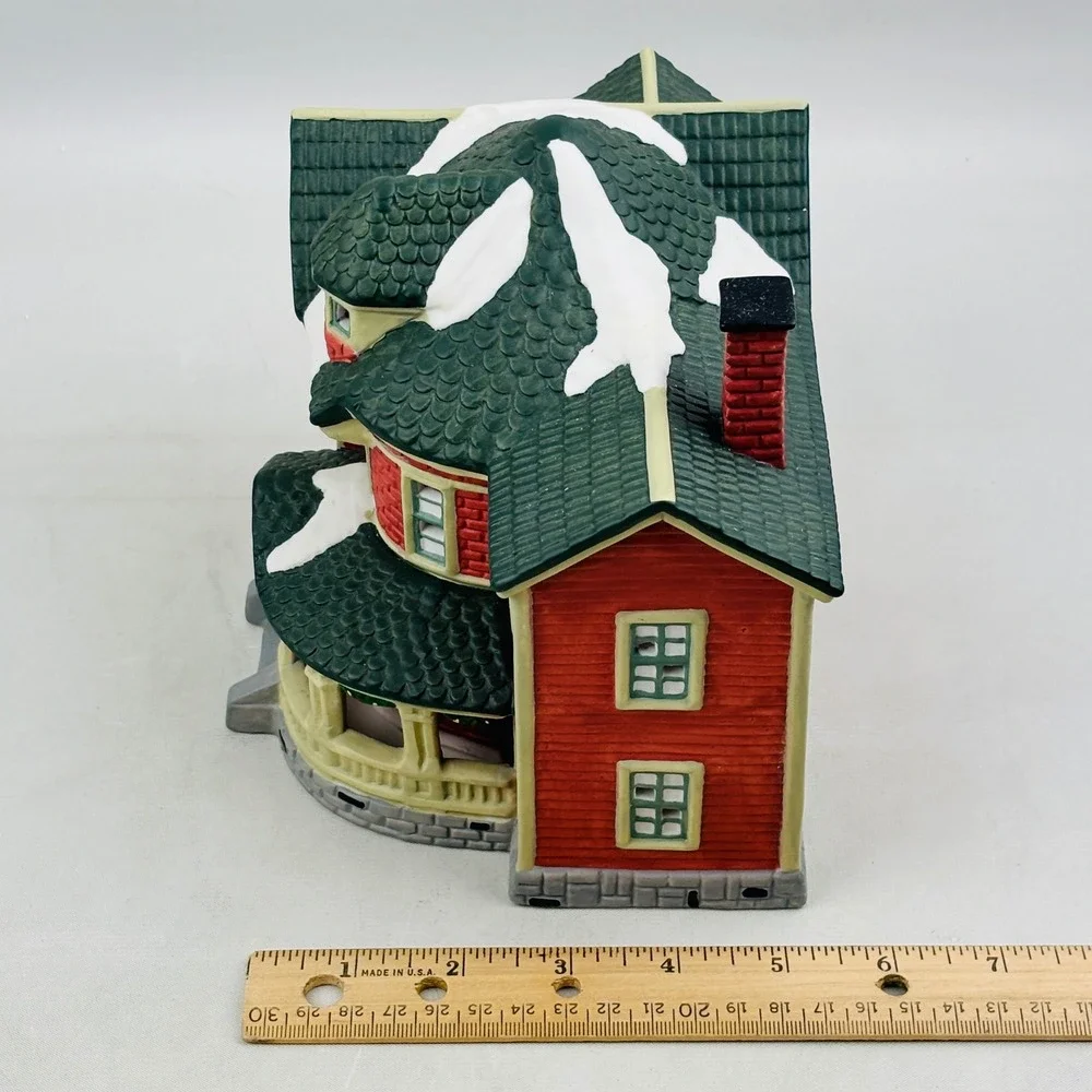 Copperfield Keepsake Porcelain‎ Lighted House Christmas Village Victorian Red